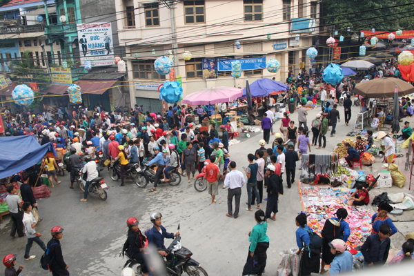 Marché Hoang Su Phi Ha Giang